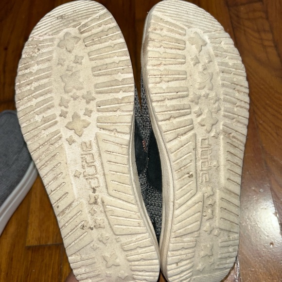 Hey Dudes!! Size 7! - Picture 4 of 4